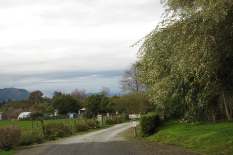 Photo of property in 24 Labyrinth Lane, Takaka, 7183