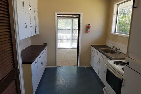 Photo of property in 9 Swallow Drive, Manurewa, Auckland, 2102