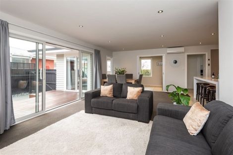 Photo of property in 28 Woodford Terrace, Ilam, Christchurch, 8053