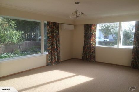 Photo of property in 2/54 Kings Crescent, Hutt Central, Lower Hutt, 5010