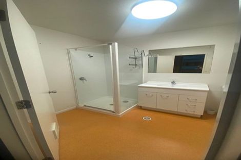 Photo of property in 3/125 Carrington Road, Point Chevalier, Auckland, 1025