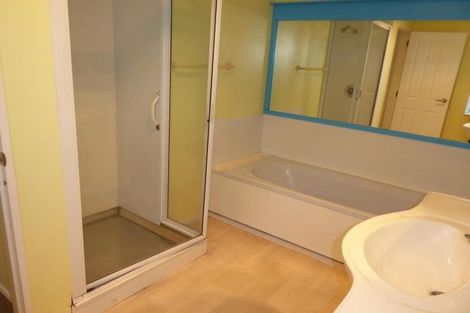 Photo of property in 8 Buccaneer Place, Grenada Village, Wellington, 6037