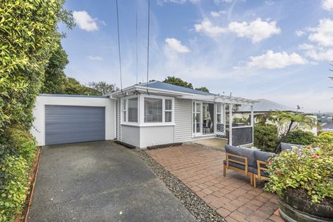 Photo of property in 66 Burgess Road, Johnsonville, Wellington, 6037