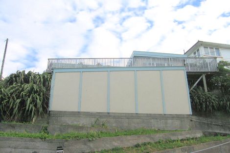 Photo of property in 168 Severn Street, Island Bay, Wellington, 6023