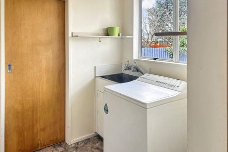 Photo of property in 5 Tait Place, Carterton, 5713