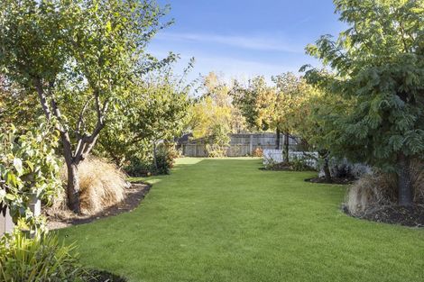 Photo of property in 83 Rob Roy Lane, Wanaka, 9305