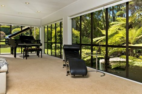 Photo of property in 5 Emily Lane, Greenhithe, Auckland, 0632