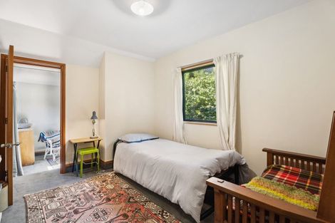 Photo of property in 7 Wynyard Crescent, Fernhill, Queenstown, 9300