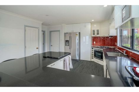 Photo of property in 21 Oakridge Drive, Kerikeri, 0230