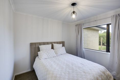 Photo of property in 3 Waitaha Place, Clive, 4102