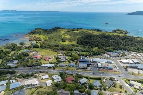 Photo of property in 7 Cable Bay Block Road, Cable Bay, 0420