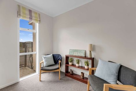 Photo of property in 18 Pacific Place, Whitianga, 3510