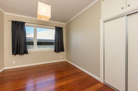 Photo of property in 26 Avon Street, Island Bay, Wellington, 6023