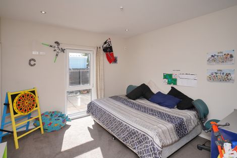 Photo of property in 319 Estuary Road, South New Brighton, Christchurch, 8062