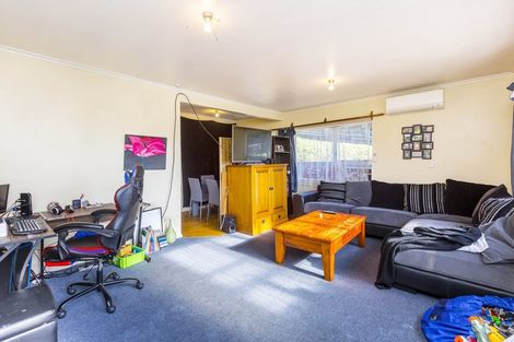 Photo of property in 99a Bird Grove, Stokes Valley, Lower Hutt, 5019