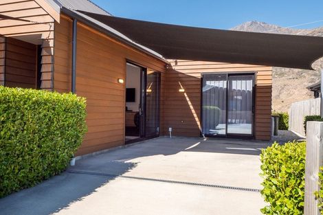 Photo of property in 7 Clover Lane, Lake Hayes, Queenstown, 9304