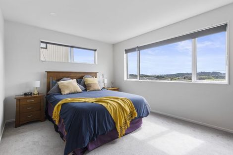 Photo of property in 48 Kea Road, Silverdale, 0932