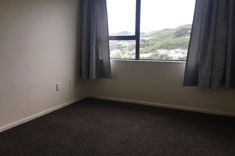 Photo of property in 10 Tullamore Way, Johnsonville, Wellington, 6037