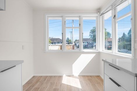 Photo of property in 46 Pollen Crescent, Melville, Hamilton, 3206