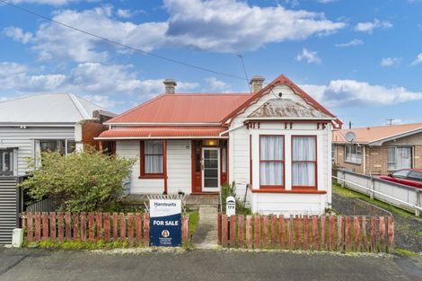 Photo of property in 179 Oxford Street, South Dunedin, Dunedin, 9012
