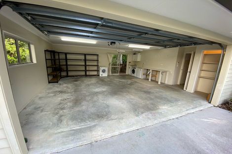 Photo of property in 15 Cantua Close, Totara Heights, Auckland, 2105