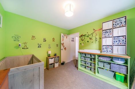 Photo of property in 26 Omapere Street, Waitangirua, Porirua, 5024