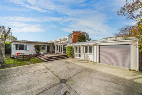 Photo of property in 182 Main North Road, Redwood, Christchurch, 8051