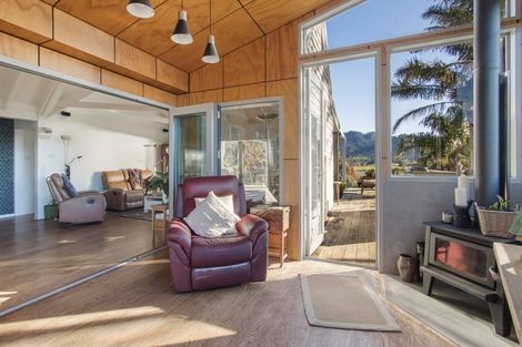 Photo of property in 13 Moana Drive, Tanners Point, Katikati, 3177