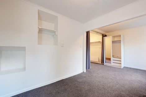 Photo of property in 58 Garden Road, Northland, Wellington, 6012