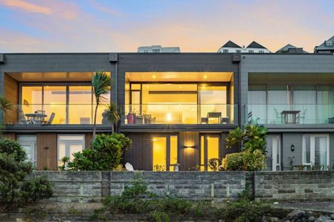 Photo of property in Marrakech Cafe, 13/305 Evans Bay Parade, Hataitai, Wellington, 6021