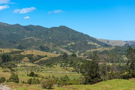 Photo of property in 15 Karuhiruhi Road, Oue, Kaikohe, 0473