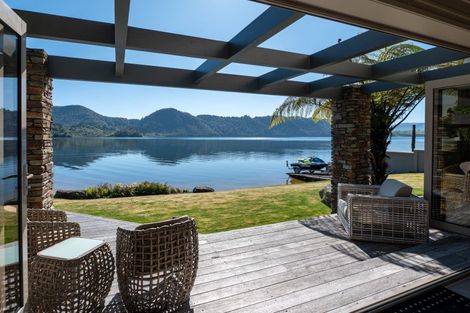 Photo of property in 17 Steep Street, Lake Okareka, Rotorua, 3076