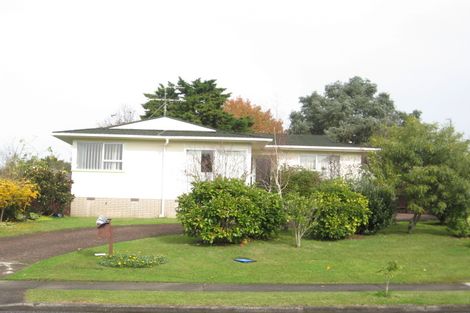 Photo of property in 15 Blanche Way, Half Moon Bay, Auckland, 2012