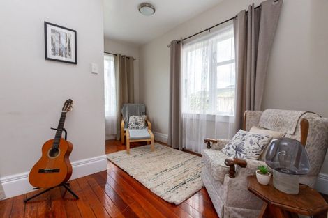 Photo of property in 17 Miller Avenue, Paeroa, 3600