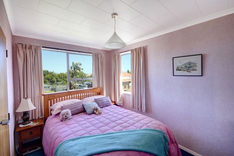 Photo of property in 90 Melbourne Street, South Dunedin, Dunedin, 9012