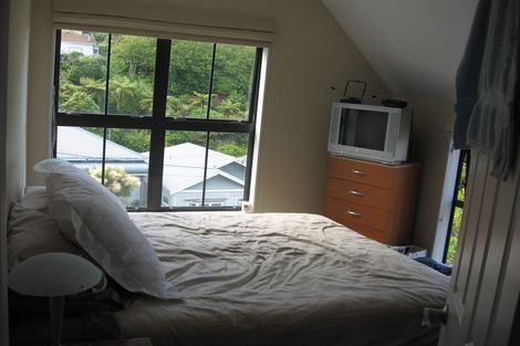 Photo of property in 51a Todman Street, Brooklyn, Wellington, 6021