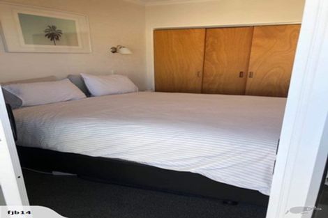 Photo of property in 82 Tukapa Street, Westown, New Plymouth, 4310