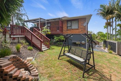 Photo of property in 2/57 Nigel Road, Browns Bay, Auckland, 0630