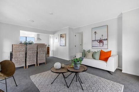 Photo of property in 329c Oceanbeach Road, Mount Maunganui, 3116