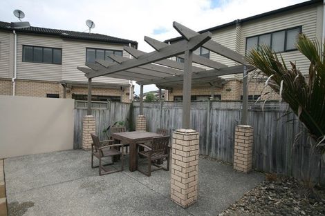 Photo of property in 82 Skip Lane, East Tamaki, Auckland, 2013