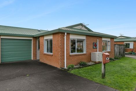 Photo of property in 19 Pohutukawa Grove, Titahi Bay, Porirua, 5022