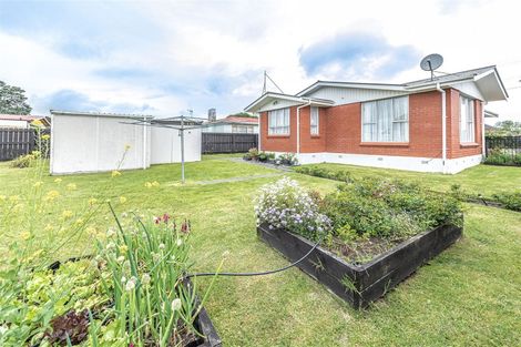 Photo of property in 136 Puriri Street, Castlecliff, Whanganui, 4501