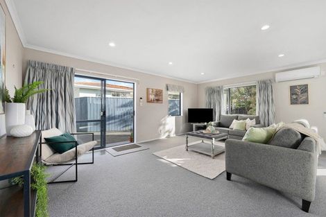 Photo of property in 4a Fairfield Avenue, Fairfield, Lower Hutt, 5011