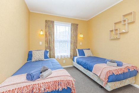 Photo of property in 30 Seafront Road, Castlecliff, Wanganui, 4501