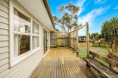 Photo of property in 14 Winiata Terrace, Papakura, 2110