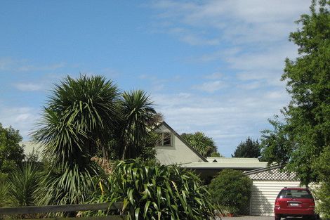 Photo of property in 66 Allin Drive, Waikuku Beach, 7402
