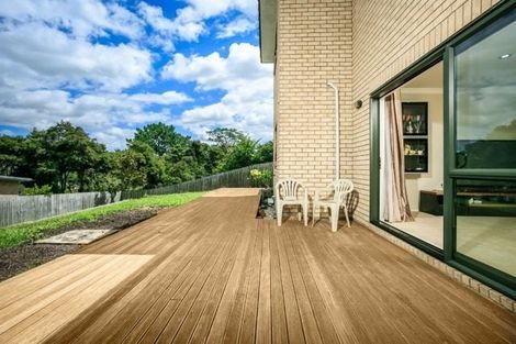 Photo of property in 62 Laurel Oak Drive, Schnapper Rock, Auckland, 0632