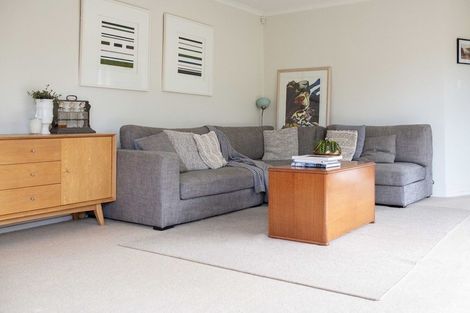 Photo of property in 15b Tide Close, Mount Wellington, Auckland, 1060