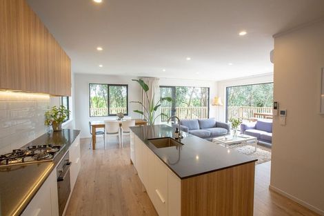 Photo of property in 16b Russell Drive, Oakura, 4314