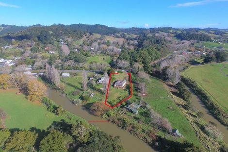 Photo of property in 20 Ahuroa Road, Puhoi, Warkworth, 0994